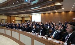 Bursa'da İlk Meclis Toplantısında Su İndirimi ve Türkçe Tabela Kararı