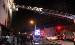 3 katlı binada yangın: 5 kişi dumandan etkilendi