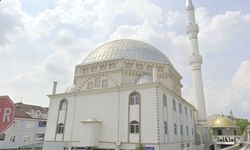 İnegöl'de Camiye Çirkin Saldırı! Camları İndirdiler