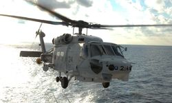 Japonya'da askeri helikopter faciası: 1 ölü, 7 kayıp