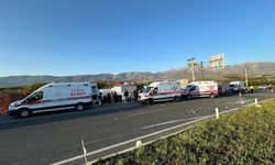 Malatya’da yolcu otobüsü devrildi: Çok sayıda yaralı var