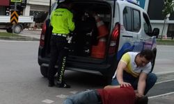 İnegöl'de Kaza: Sürücü Yaralı Arkadaşını Bırakıp Kaçtı