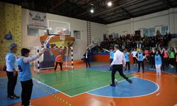 İnegöl'de Engelsiz Kalpler Futsal Turnuvası