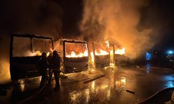 Isuzu servis otoparkında yangın çıktı: 15 araç yandı
