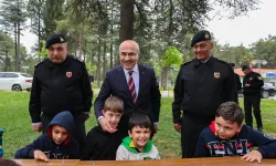 Vali Demirtaş'tan jandarma ve polis kursiyerlere ziyaret