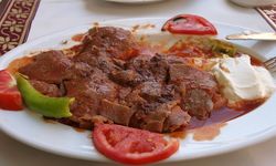 Bursa'nın Efsanevi Lezzeti İskender Kebabının Az Bilinen Hikayesi