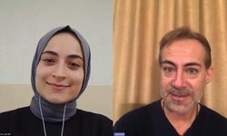 Üniversite Öğrencisi Zeynep Buse Şahin'den "Kendini Geliştir, İngilizce'ni Pekiştir" Projesi
