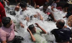 Aşırı sıcaklardan dolayı Hindistan'da 53 kişi öldü