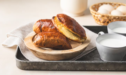 Kahvaltı Sofralarını Şenlendirecek Pratik Poğaça Tarifini Denediniz Mi? İşte Adım Adım Yapımı!