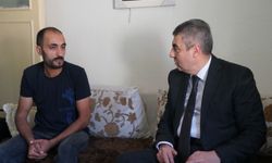 Göç İdaresi Başkanı Toros, ev ve iş yerleri zarar gören Suriyeli aileleri ziyaret etti