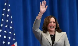 Kamala Harris, seçim kampanyasının ilk haftasında 200 milyon dolar bağış topladı