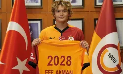 İnegöllü Eski Futbolcunun Oğlu Galatasaray ile Sözleşme Uzattı