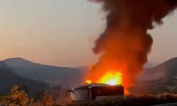 Yolcu Otobüsü Bursa'da Alev Alev Yanarak Küle Döndü