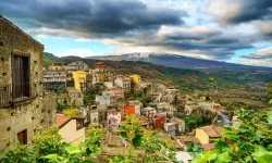 İtalya'da 1 Euro’ya Ev Satın Almak: Harika Bir Fırsat mı, Gizli Tuzak mı?