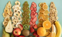 Pratik ve Sağlıklı Alternatifler İçin Evde Meyve Kurutma Rehberi!