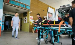 İnegöl'de Motosiklet ve Kamyonet Çarpıştı: 17 Yaşındaki Sürücü Yaralandı