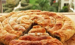 Patlıcanlı Börek: Türk Mutfağının Lezzetli Sırrı