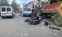 Ordu'da motosiklet ile hafif ticari araç çarpıştı: 1'i ağır 2 yaralı