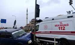 Bursa'da yağmurlu yolda duramadı