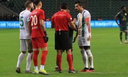 Kocaelispor - Şanlıurfaspor maçının devre arasında maça çıkmama krizi yaşandı