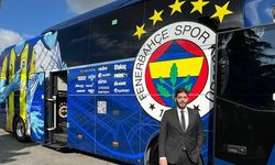 Fenerbahçe Futbol A Takımı, yeni otobüsünü teslim aldı