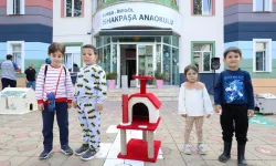 İnegöl’de Minik Ellerden Can Dostları İçin Büyük İş