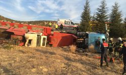 Isparta’da kontrolden çıkan tır devrildi, sürücü hayatını kaybetti