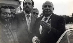 Necmettin Erbakan Hocanın İnegöl’de kopan parmağı| İnegöl Maziden Bir Kare