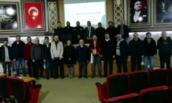 İnegöl'de Mobilyacılara Mesleki Eğitim Semineri