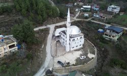 12 Yıl Sonra Ülkesine Dönen Suriyeli Hayırsever Hatay'da Cami İnşa Ettirdi