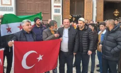 İHH İnegöl’den Özgür Suriye’ye Ziyaret