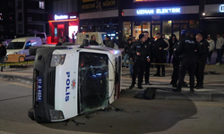 Polis Aracı ve Otomobil Çarpıştı: 1’i Ağır 6 Yaralı