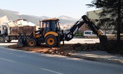 Gemlik’te Yol ve Kaldırım Çalışmaları Hız Kesmeden Devam Ediyor