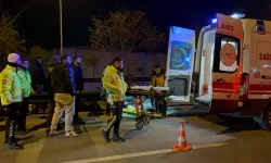 Bursa'da Motosiklet Sürücüsü Bariyerlere Çarparak Ağır Yaralandı!