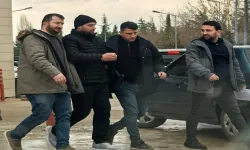 İnegöl’de Pencereden Kaçmaya Çalışan Hükümlü Ekiplerin Hızlı Operasyonu ile Yakalandı!
