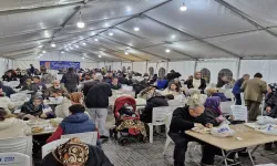İnegöl’den İlk İftar Görüntüleri: Binlerce Kişi Sofralarda Buluştu