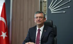 CHP Lideri Özel, Bayrampaşa Mitinginde Vatandaşlara Seslendi