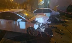 Polis Aracı, Üç Araç Çarpıştı! 2’si Polis 4 Yaralı