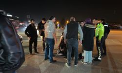 İnegöl’de Otomobil ile Motosiklet Çarpıştı: 1 Kişi Ağır Yaralı