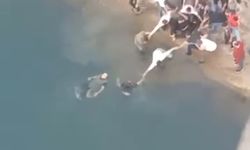 Boğulma Tehlikesi Geçiren 3 Kişi, İnsan Zinciri ile Kurtarıldı!