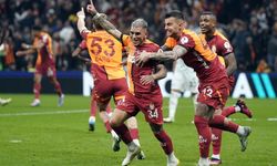 Galatasaray Taraftarıyla birlikte şampiyonluk ateşini yaktı