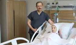 104 Yaşındaki Kadın Kalp Kapakçığı Ameliyatıyla Sağlığına Kavuştu