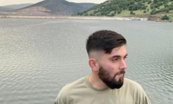 27 yaşındaki genç hurdaya dönen araçta öldü