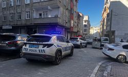 Servis Aracı Sokakta Oynayan 5 Yaşındaki Çocuğa Çarptı