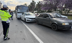 Antalya'da Zincirleme Kaza: 2’si Çocuk 3 Kişi Yaralandı!