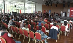 Bursa’da Dezenformasyonla Mücadele Eğitimleri Başladı: 377 Gönüllü Eğitmen Yetiştirilecek