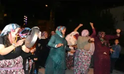 Bursa’da Yüzyıllardır Yaşayan Gelenek: Tavuk Alma Ne Zaman Başladı, Ne Anlama Geliyor?
