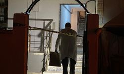 Evinde silahla vurulmuş halde bulundu