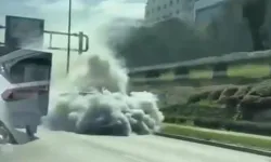 Arıza Yapan Araç Bursa Trafiğini Dumana Kattı