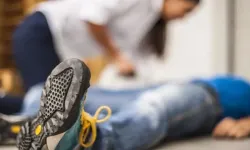 Bayılma (Senkop) Nedir? Beyne Giden Kan Akışının Azalmasıyla Ortaya Çıkan Durumun Belirtileri ve Tedavi Yöntemleri Neler